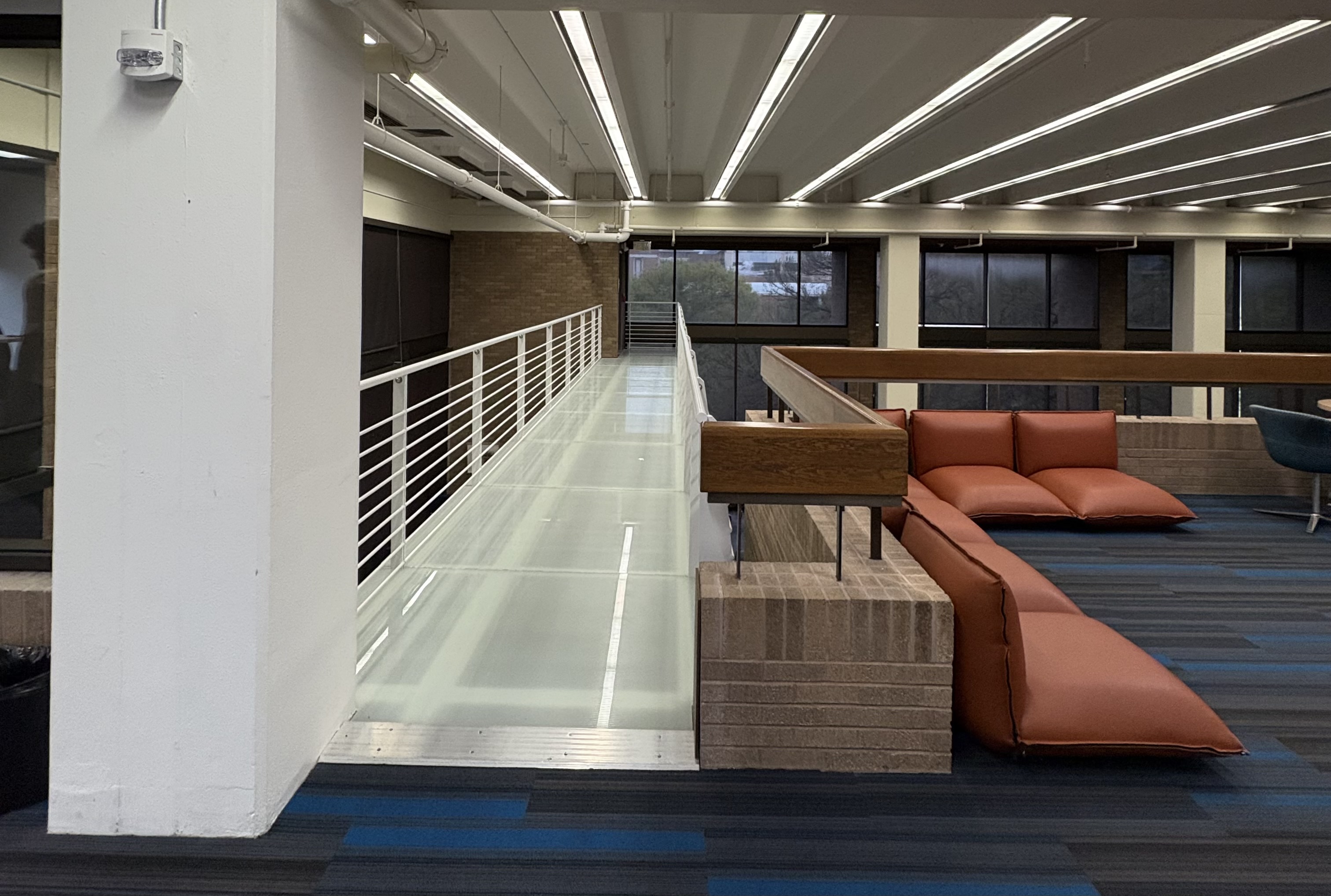 The empty 4th floor exit bridge before installation